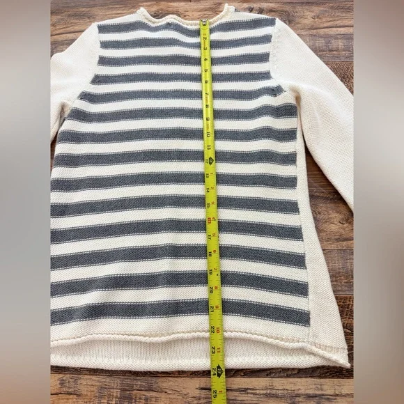 Liz Claiborne Long Sleeve Knit Pullover Sweater, Blue Star Design Women's Size M - Picture 10 of 16